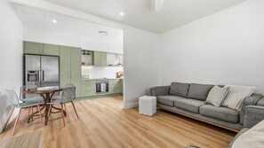 Living area - Thirty Eight - Close to beach and river (North Havne)