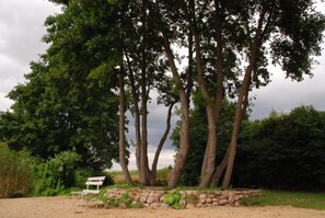 Mobile Home | Property grounds - Mobile Home im Ferienpark mit Seezugang (Dabel)