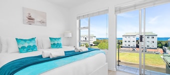 Big Bay Beach Club H23