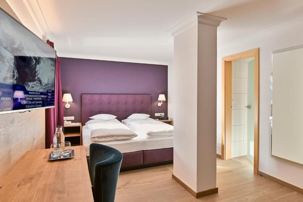 디럭스 더블룸, 발코니, 산 전망