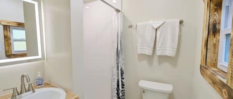 Hair dryer, towels