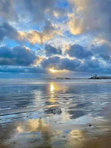 Chalet „Lilonna“ mit Gemeinschaftspool, WLAN und Klimaanlage