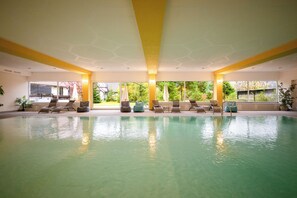 Indoor pool - Allgäu vacation apartment Apartment 315 Nature & Spa XXL Apartment (Wiggensbach)