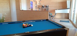 Spielezimmer