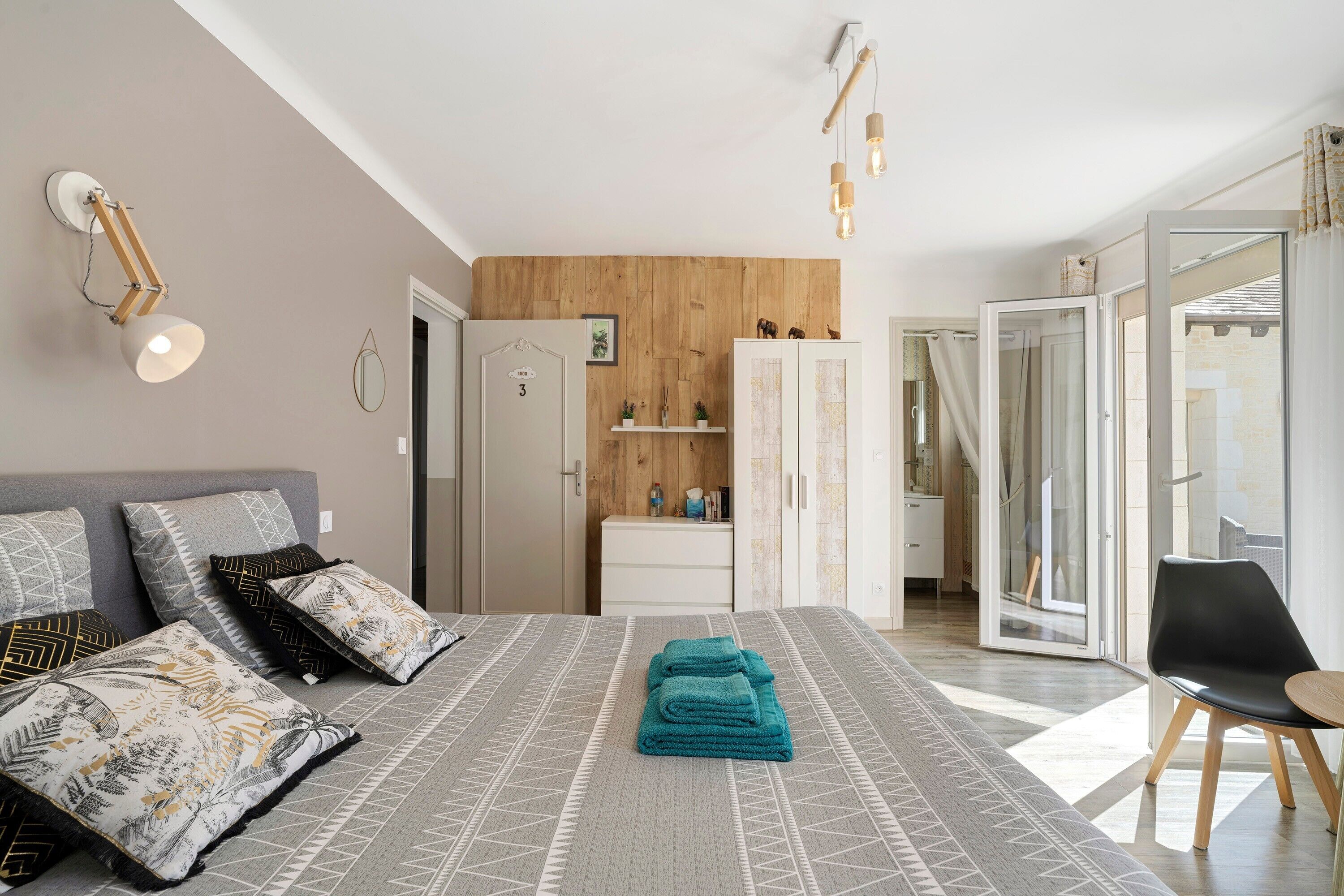 1 bedroom, WiFi, bed sheets