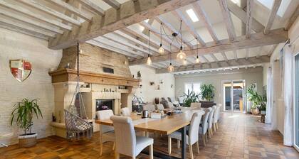 Chambre Mésange – room with pool access
