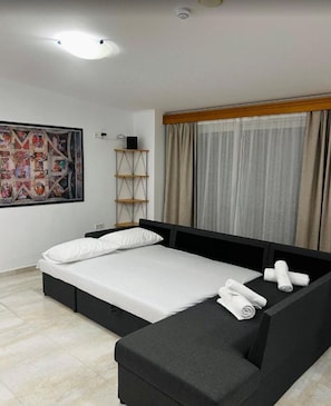 2 bedrooms, iron/ironing board, Internet, bed sheets - Castle & Sea Panorama Penthouse
 A short walk from Haraki seafront (Charaki)