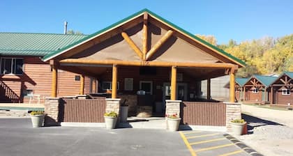 Alpine Lodge - RV Park Facility 4