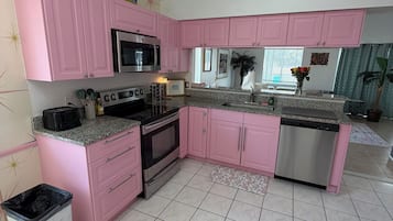 Microwave, oven, stovetop, dishwasher