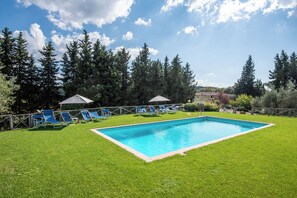 Pool - Piemaggino farmhouse in the heart of a Chianti Classico vineyard (Castellina In Chianti)