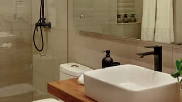 Ducha y secador de pelo