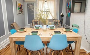 Dining - Spacious 4BR NYC Getaway – Perfect for Friends & Family! (New York)
