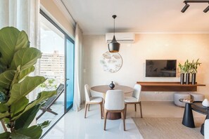 Dining - Apto 6F Torre LDM · Ana's Modern 1 BR Naco (Santo Domingo)