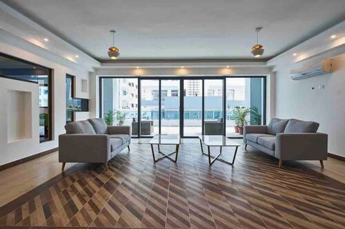 Apto 6F Torre LDM · Ana's Modern 1 BR Naco
