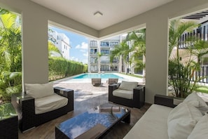 Indoor pool - Cielo Loft Punta Cana Village (Punta Cana)