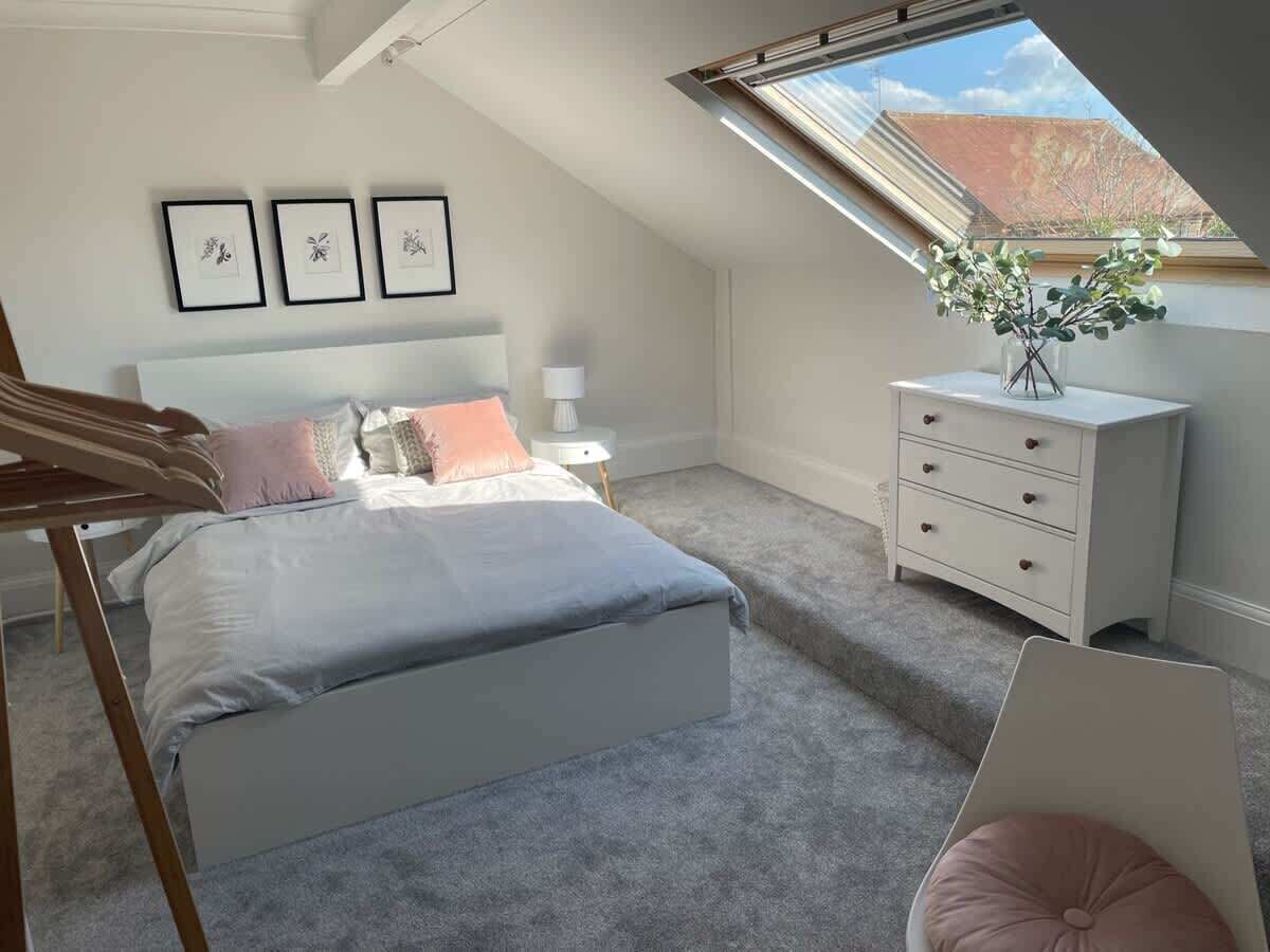 1 bedroom, iron/ironing board, travel cot, WiFi