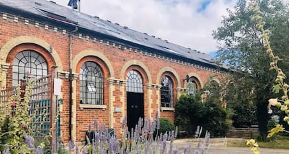The Old Foundry Wallingford Apartment & Parking