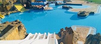 La Puerta de Viana, with txoko, garage and swimming pool!