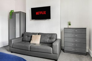Smart TV - Modern Gem in the heart of Nottingham City Centre (Nottingham)