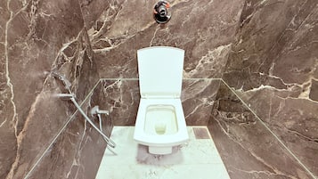 Deluxe-Doppelzimmer, Stadtblick | Badezimmer