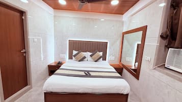 Deluxe Double Room, City View