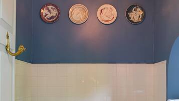 Economy tweepersoonskamer | Badkamer