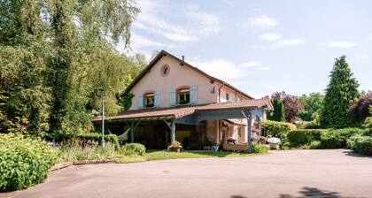 Gîte « Gîte de La Pieviche » avec vue sur la montagne, Wi-Fi et climatisation (sur demande)