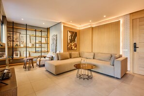 Smart TV - Terrasses & Sunset • Duplex Luxe 3 Bed in Ghandi (Casablanca)