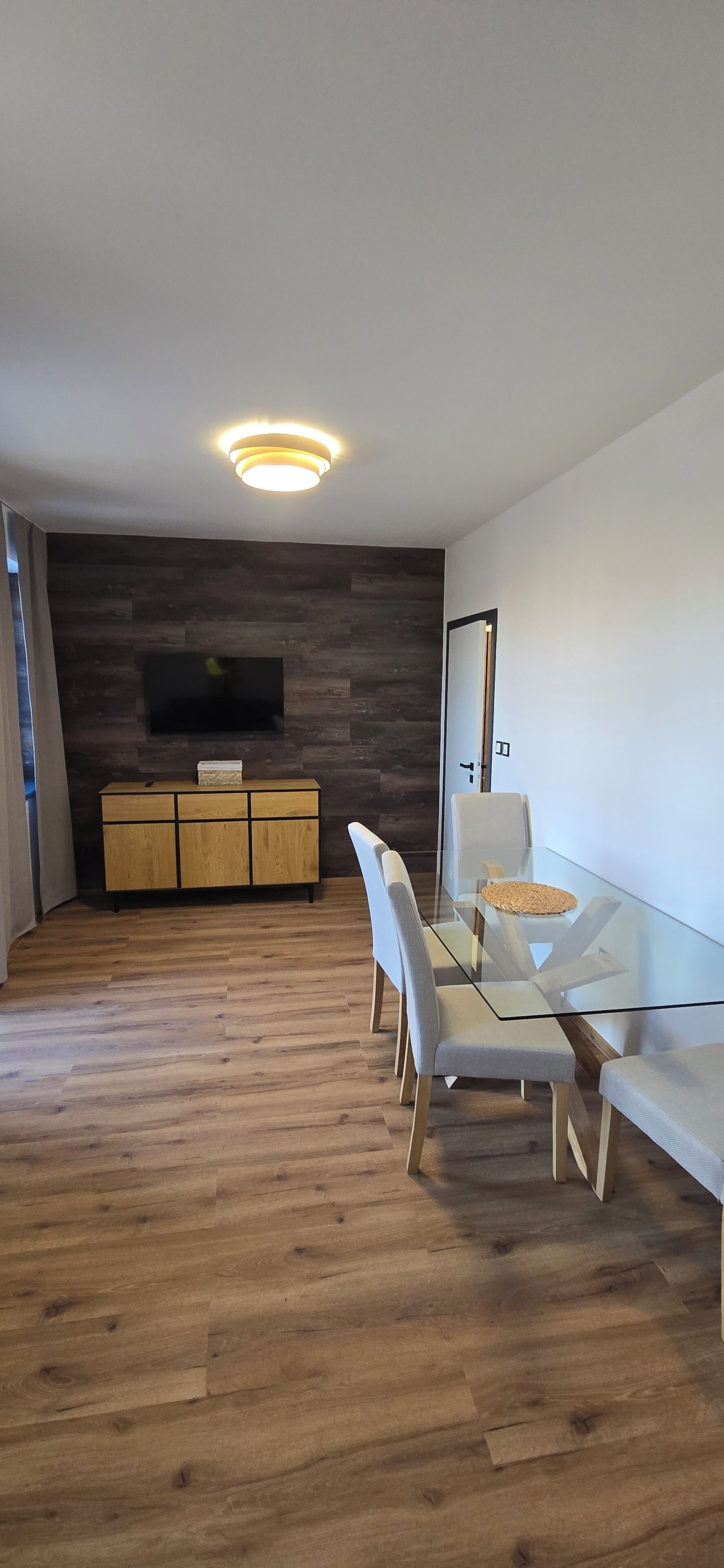 Apartment Deluxe with terrace No. 8 | Dining