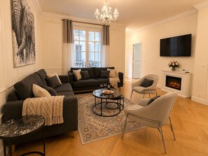 Smart TV - Appartement Eugène (Paris)