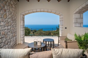 Terrace/patio - Villa Philaea, Divine Sea Views, Private Pool, Furnished Terrace, Kefalonia (Kefalonia)
