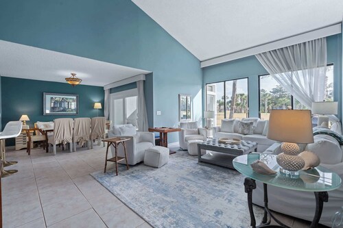 Sawgrass Charm l Pool l Beach Access