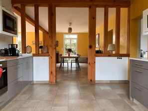 Private kitchen - House in Soustons - 5 bedrooms (Soustons)