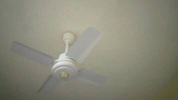 Chambre Double Deluxe | Ventilateur