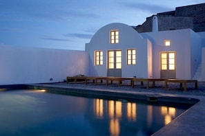Pool - Villa Skylune, Divine Sea Views, Furnished Terrace, Pyrgos (Santorini)