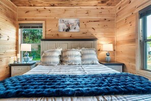 House - Modern 5 Bedroom Cabin Close-dollywood Game Room (Pigeon Forge)