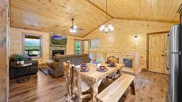 House | 4 bedrooms, Internet