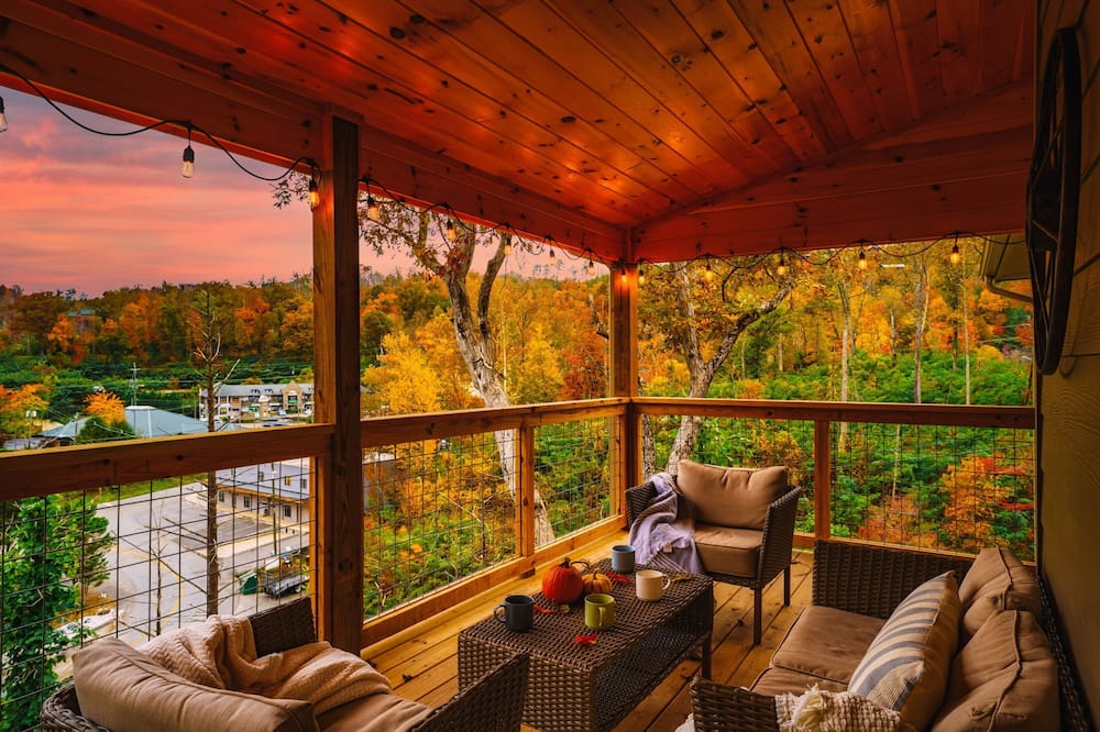 Stunning 4 King Suites Hot Tub Views Gamerm