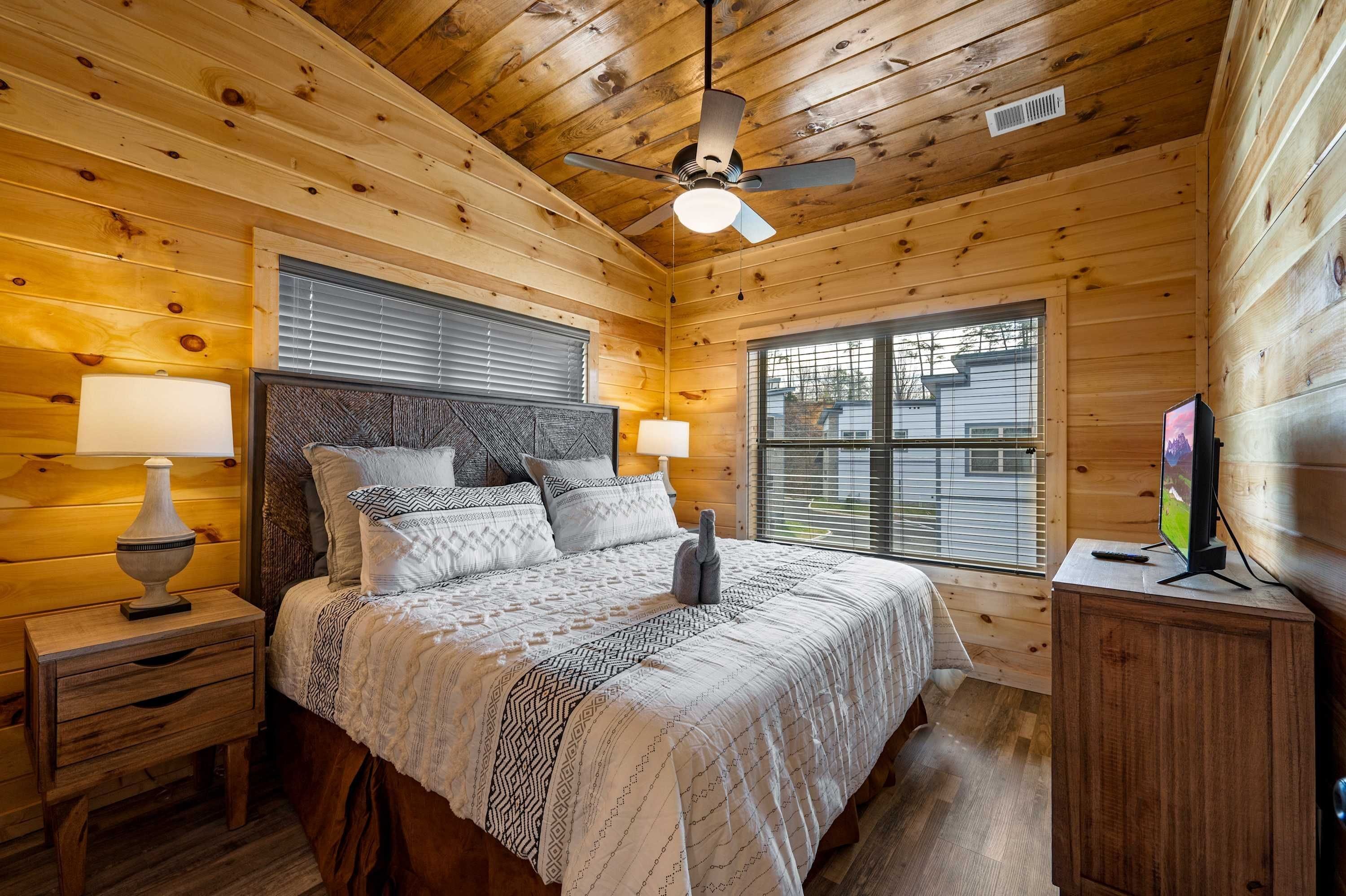 5 bedrooms