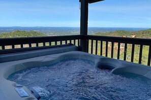 Suite | 2 bedrooms - Smoky Mountain Cabin With Views Hot Tub and Loft (Sevierville)