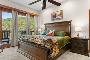 Suite - 5B 4B Luxe Cabin w Hot Tub Firepit Game Room (Sevierville)