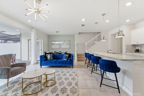 Biệt thự (5 Bedrooms) | Khu phòng khách