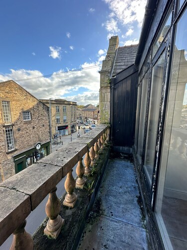 Castle Chambers Serviced Apartments