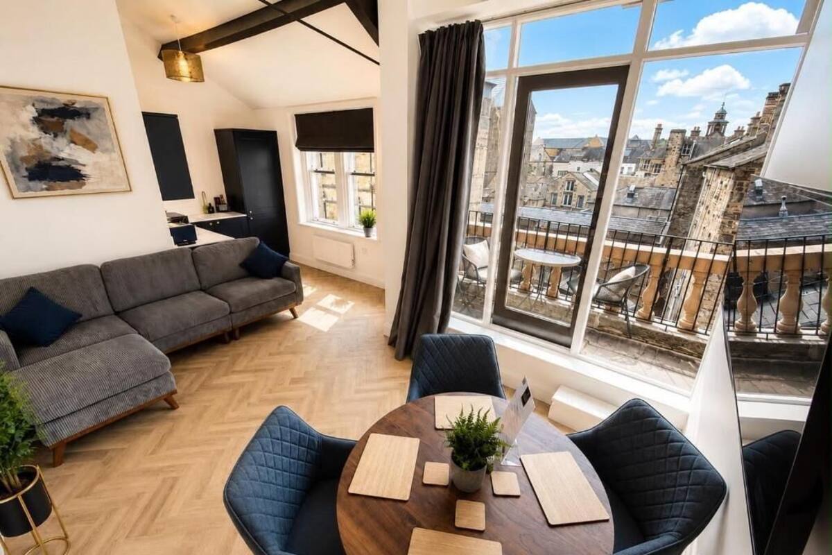 City Apartment, Balcony, City View | Living area
