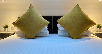 Castle Chambers Serviced Apartments