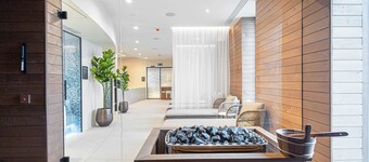 Energy Hotel & Business Center