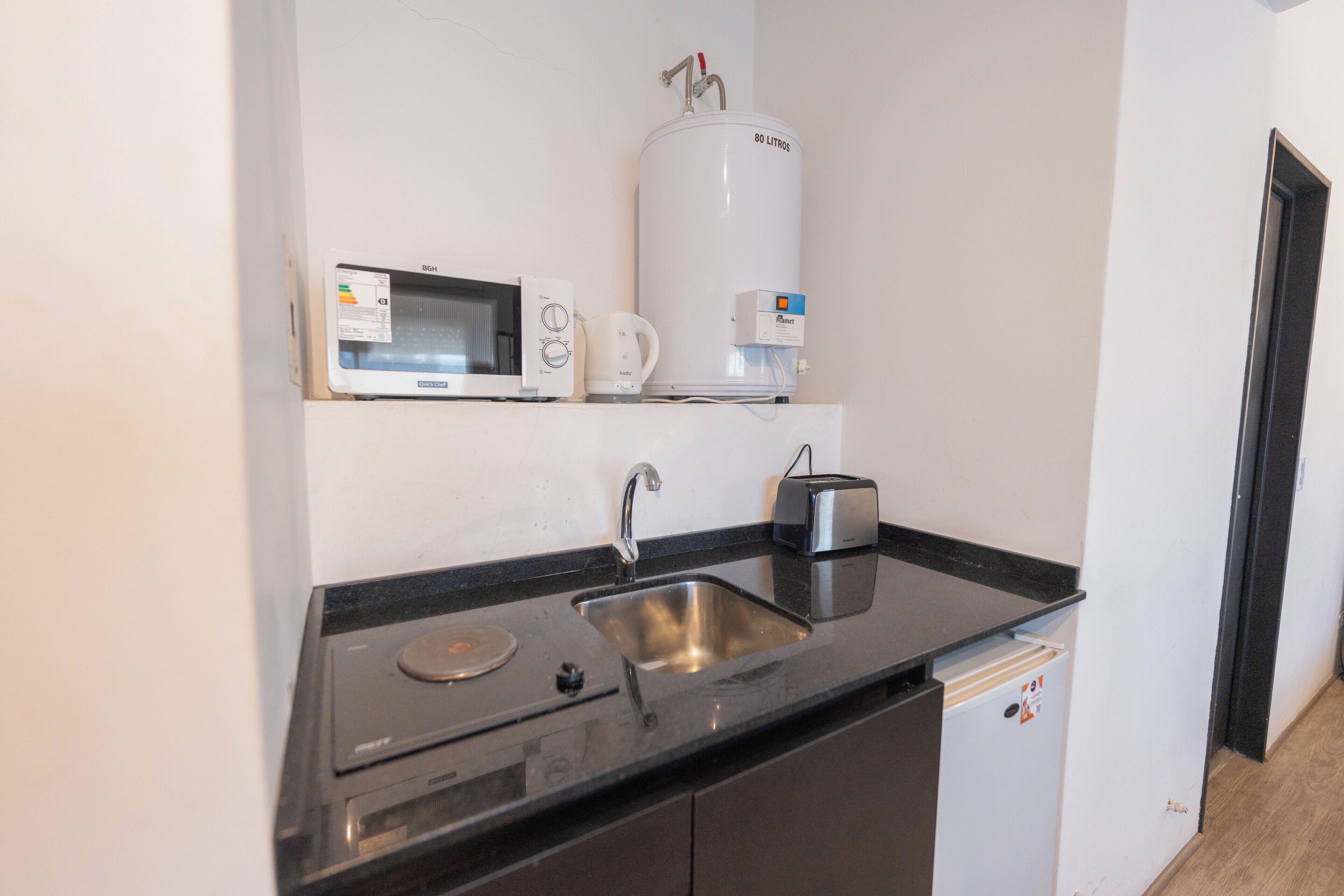 Estúdio, vista para a cidade | Cozinha privada