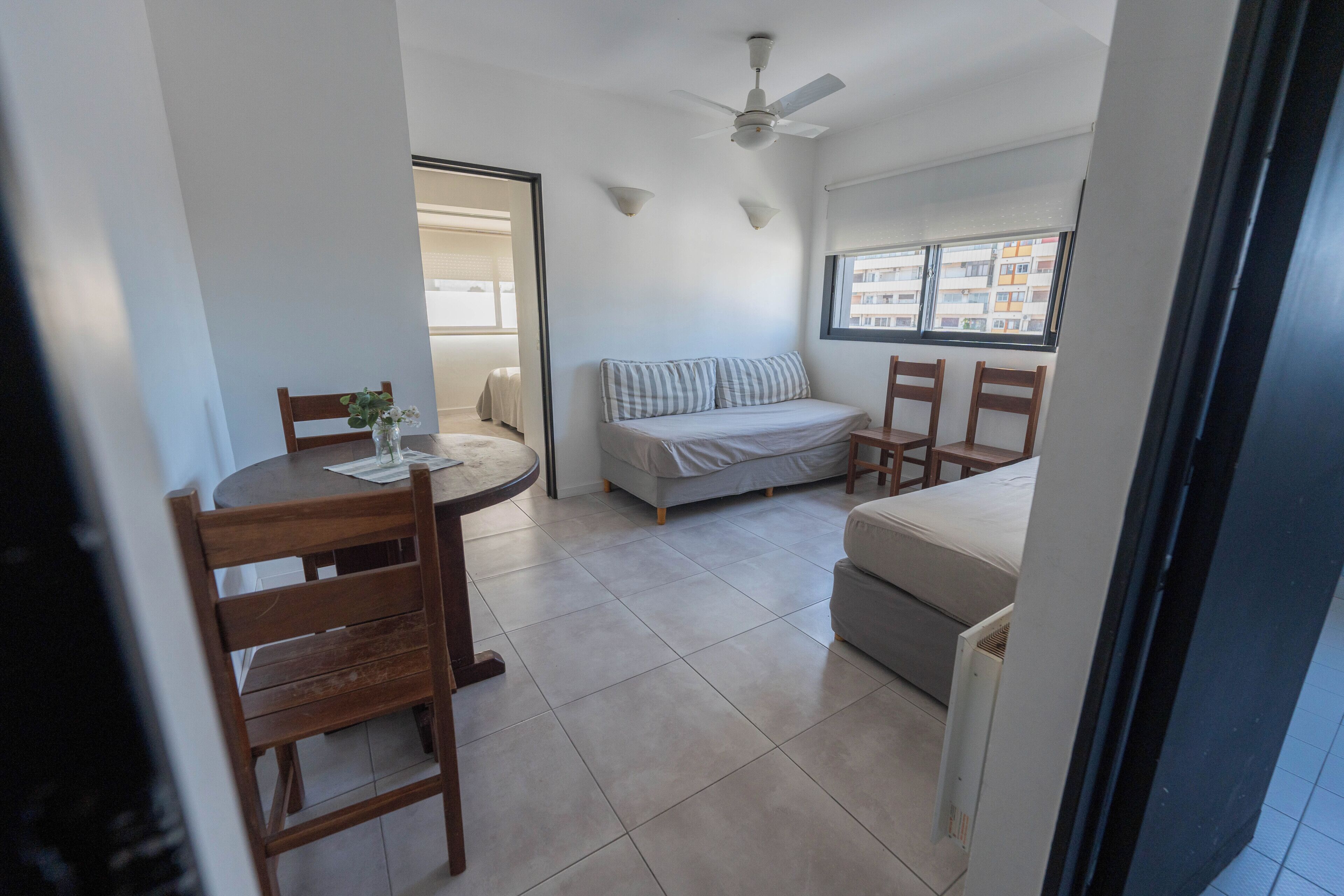 Apartamento, vistas a la ciudad | Zona de estar