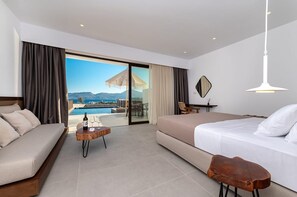 1 bedroom, in-room safe, iron/ironing board, free WiFi - Thalmyra Suite, Divine Sea Views, Private Pool, Furnished Terrace, Milos (Milos)
