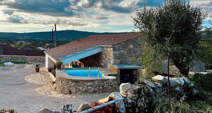 A Private Nature Retreat in Central Portugal - 2 bedrooms